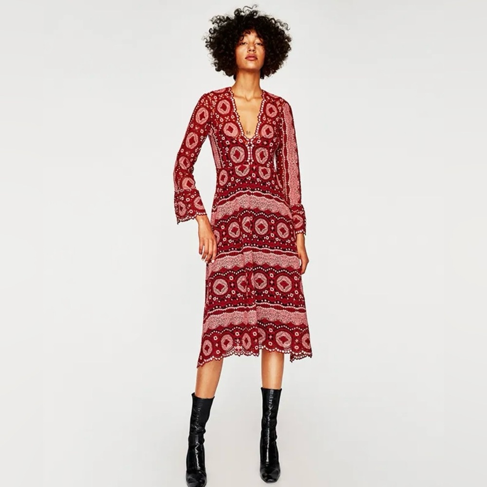ZARA  Crochet Lace Midi Dress SIZE: XS